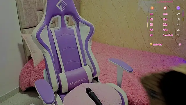 Naomilaurent live