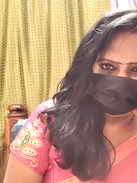 Meera_mia live