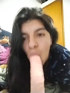 Ariell_Kieran live