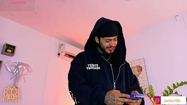 JordanSmiith_ live