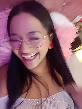 Alanna_moore live