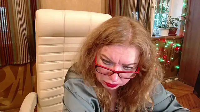 Miss_Tress live