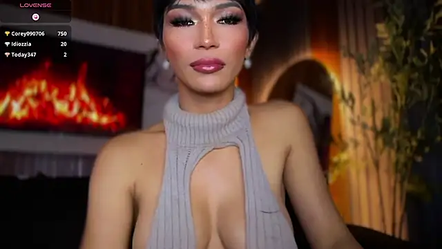 Maria_Manika live