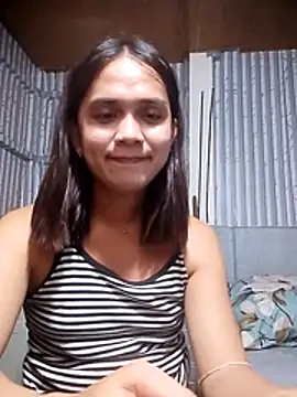 Angelfallingforyou447788 live