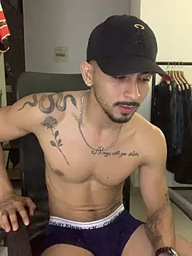 NicolasChest_xxx live
