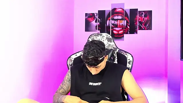 eithan_boy_ live