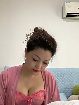 Luckylilyss live