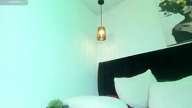 dolly_zoe live