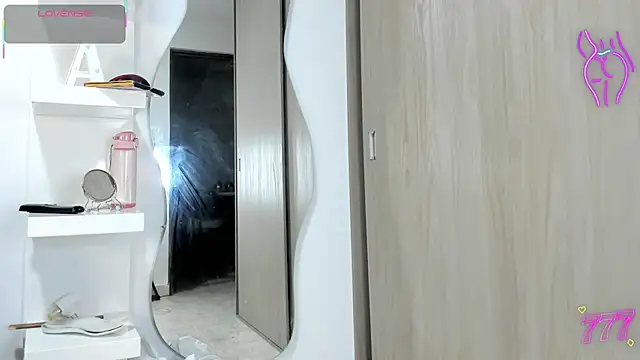 Queen_Antonella_Oficial live