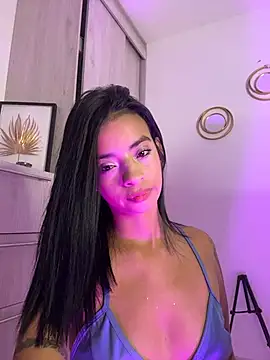 Laura_fernandezII live
