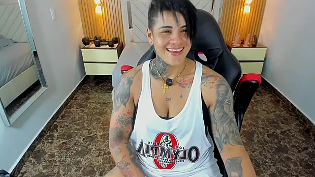 KAROLLJONES1 live