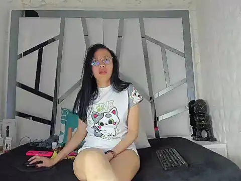 Lunahot68 live