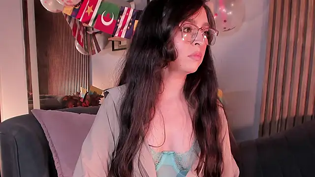 Eva_Macalliter live