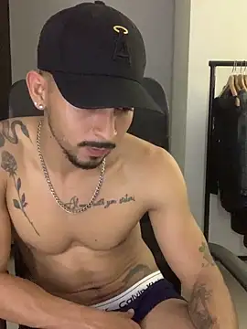 NicolasChest_xxx live