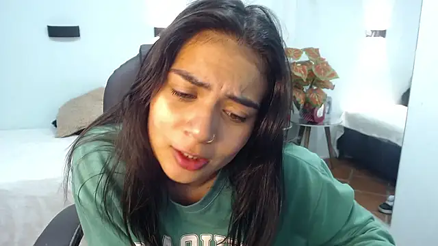 Jade_Aitana live