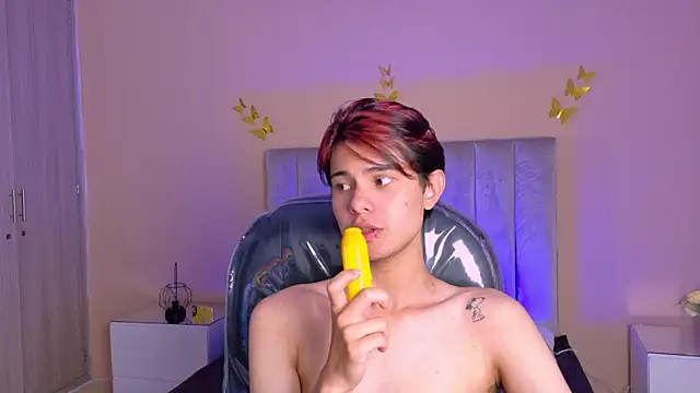 Derek_Sinn live