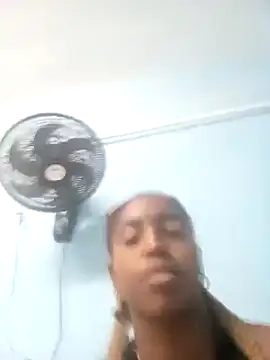 CukiGirl0 live