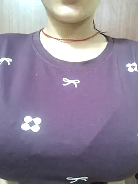Cute_Kavya7 live