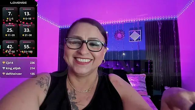 Ivonnee__ live