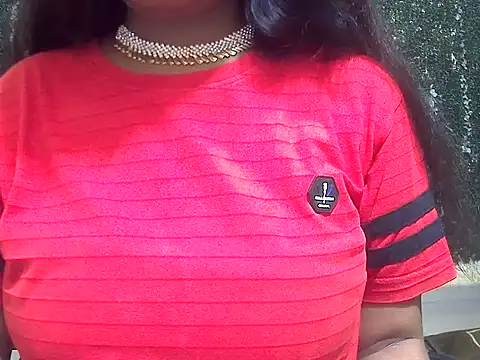 Ruhi_Hotty live
