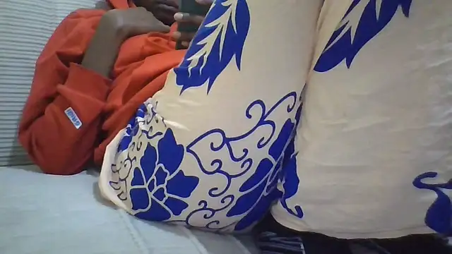 Savannah_Leex live