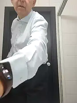 Emily_de_Carla live