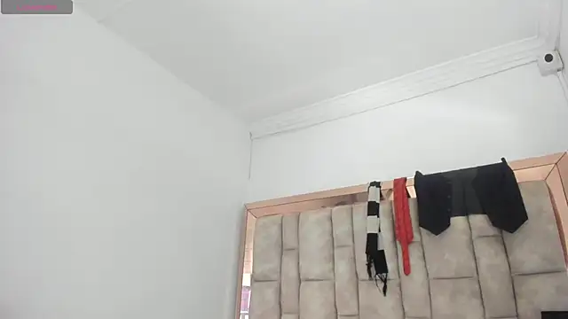 Titan_Moreno_ live