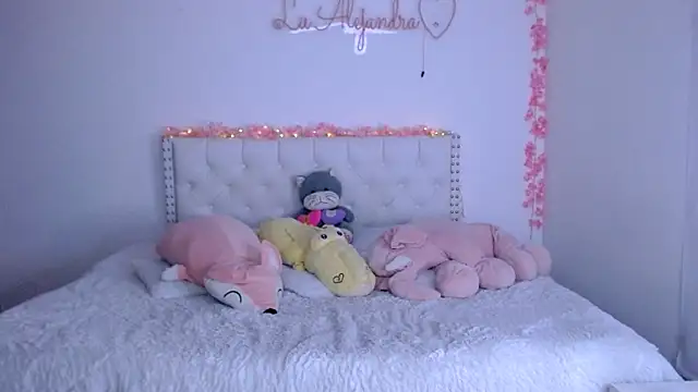 alee_lenoxx live