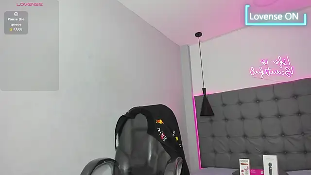 scarletcherry18 live