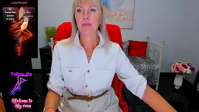 Anita_Tayson live