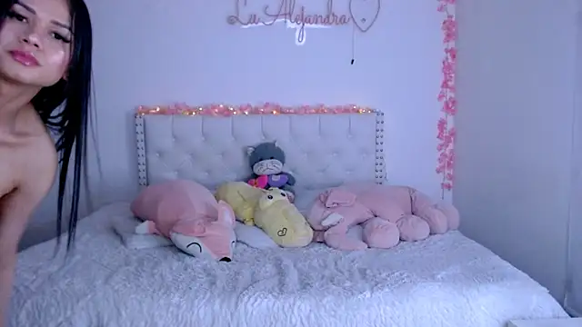 alee_lenoxx live