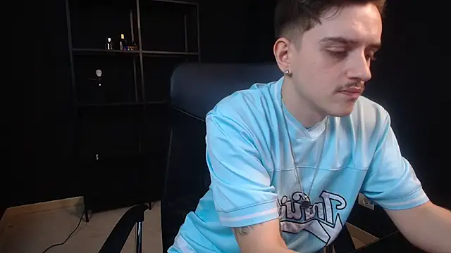 FelixStarkk live