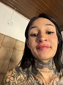 Suis_evangeline live