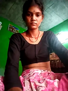 Jooli_cuty live