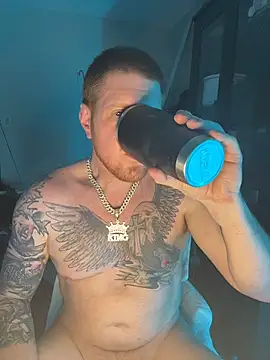 CloudyKingG live