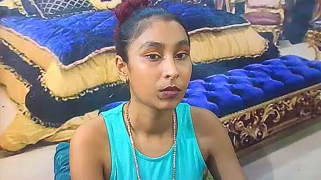 IndianSexyButt live