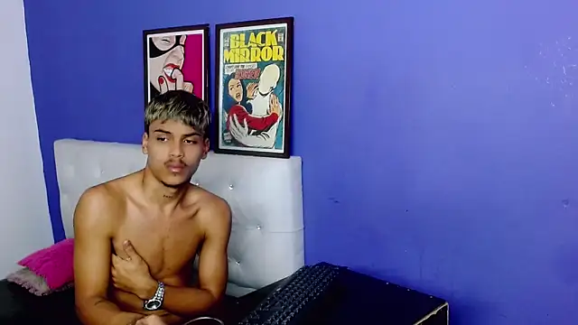 Angel_foxc13 live