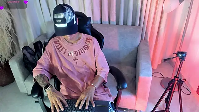 LucasJhonson_ live