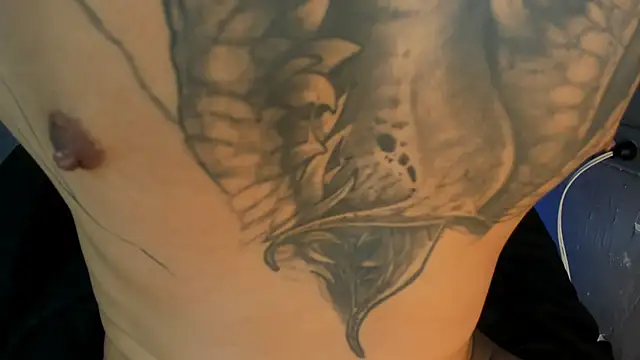 Travisttanner28 live