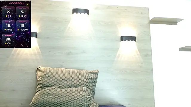 ClarissaAdhams live