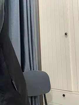 Una-Babyy live