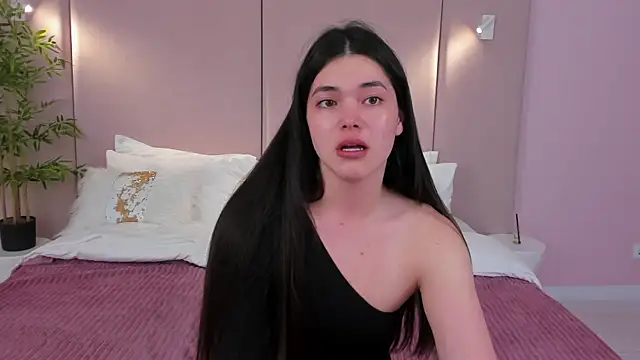 MaddieMeyer live