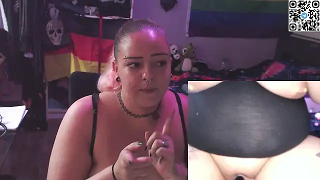 DarkBunnyPlay live