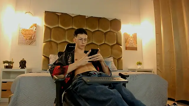 OliverThompsonJS live