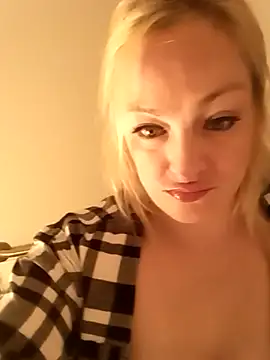 iAmJeNeSy live