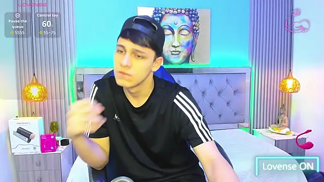Ethanx18_ live