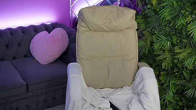 AlexaFleur live