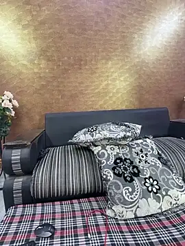 Curvy_GX live
