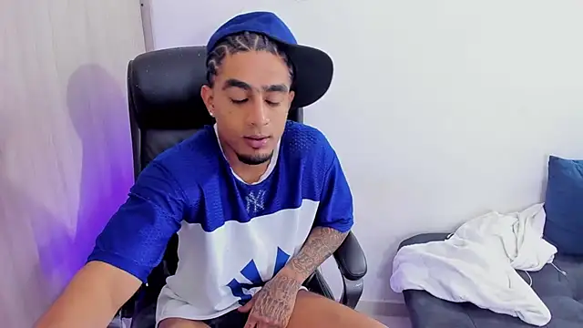 dominic_brandd23 live