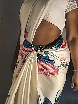 DIRTYSECRET_QUEEN_07 live